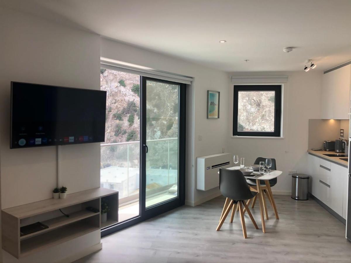 Cp High Floor Luxury Studio With Sea View Gibraltar Exteriér fotografie